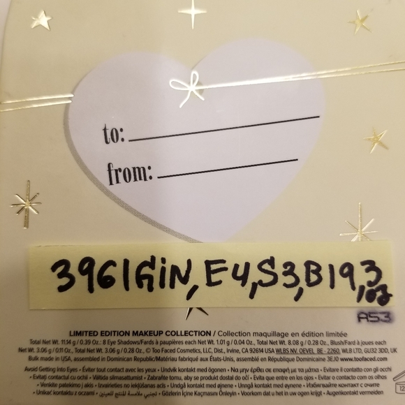 NIP Too Faced Let It Snow Globe “Taste of Christmas” Eye/Face Makeup Palette - Picture 8 of 12